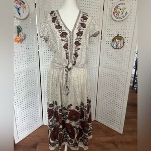 Max Studio maxi skirt and  tie front top set. Size XL